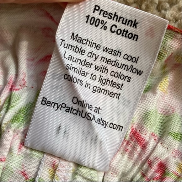 Kid’s dress bundle 18m 2T - Picture 6 of 12